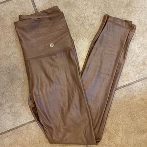 Savvi Mirage Leggings in Wheat